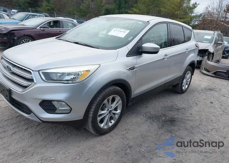2017 Ford Escape Se z USA, uszkodzony, nr VIN 1FMCU9GD1HUC87913